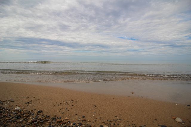 77709 18th Avenue, South Haven, MI 49090