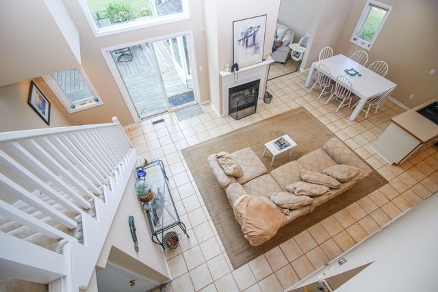 77709 18th Avenue, South Haven, MI 49090