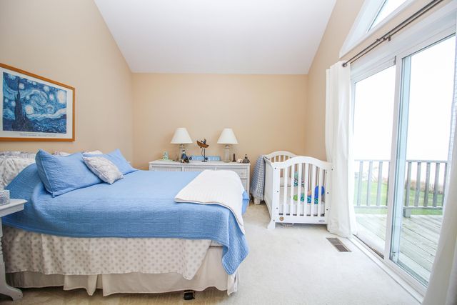 77709 18th Avenue, South Haven, MI 49090