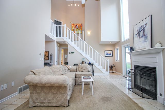 77709 18th Avenue, South Haven, MI 49090