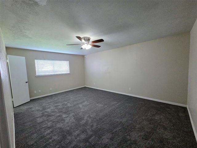 3305 Kenwood Drive, Rowlett, TX 75089