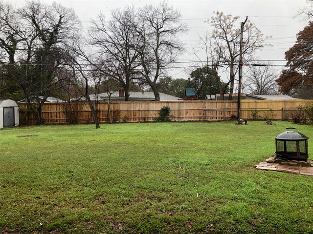 3513 Wosley Drive, Fort Worth, TX 76133