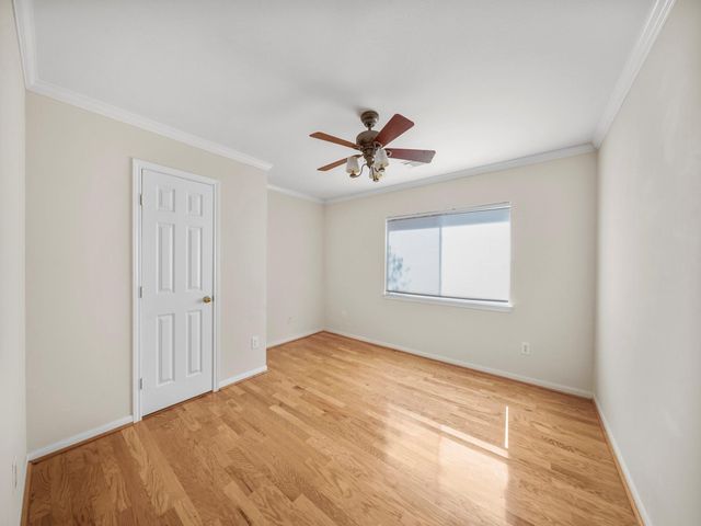 3411 Farnham Circle, Pearland, TX 77584