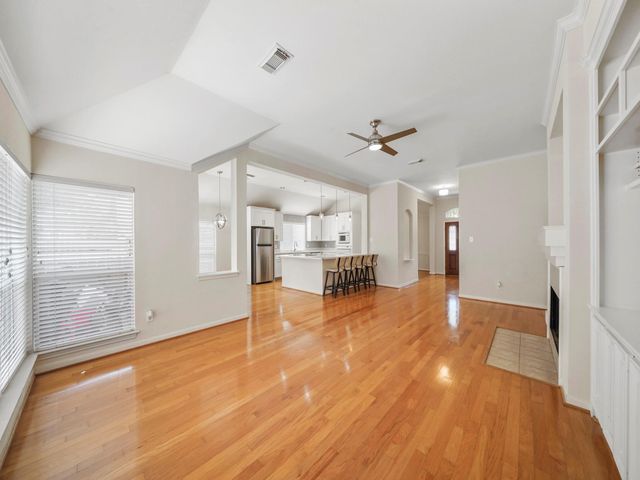3411 Farnham Circle, Pearland, TX 77584