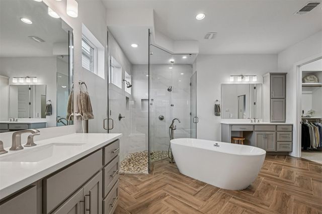 208 Great Lawn BND, Liberty Hill, TX 78642