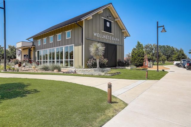 208 Great Lawn BND, Liberty Hill, TX 78642