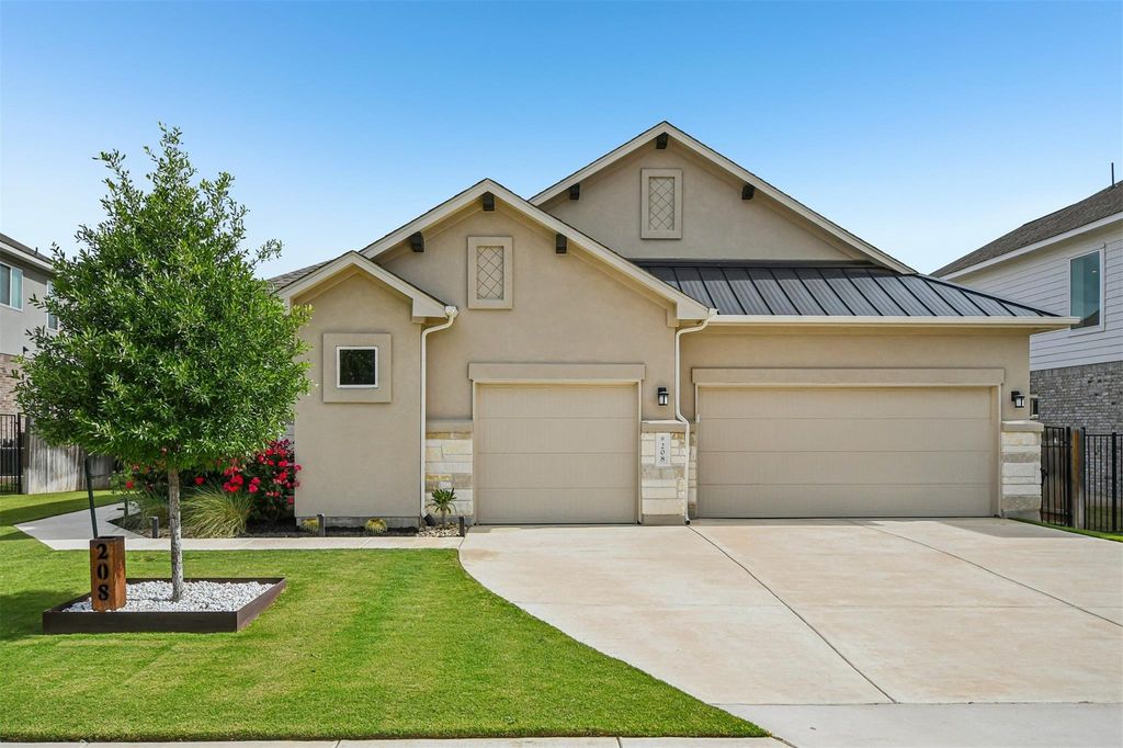 208 Great Lawn BND, Liberty Hill, TX 78642