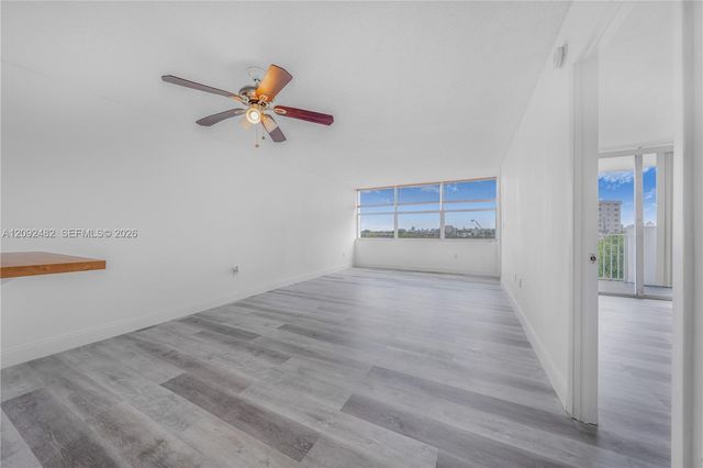 1300 NE Miami Gardens Drive 512E, Miami, FL 33179