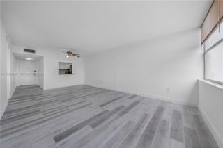 1300 NE Miami Gardens Drive 512E, Miami, FL 33179
