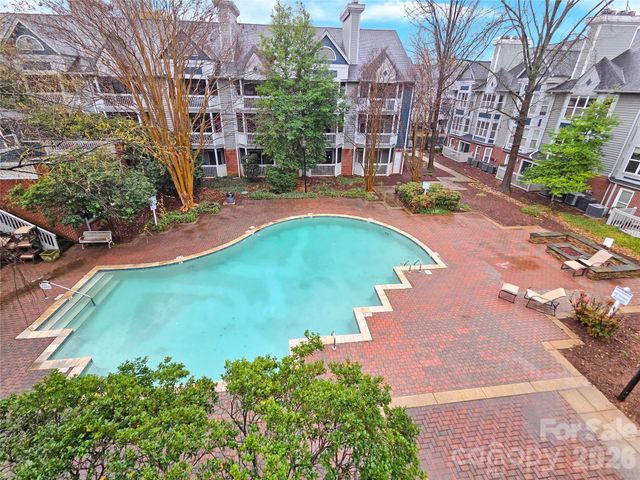 525 N Graham Street 3F, Charlotte, NC 28202