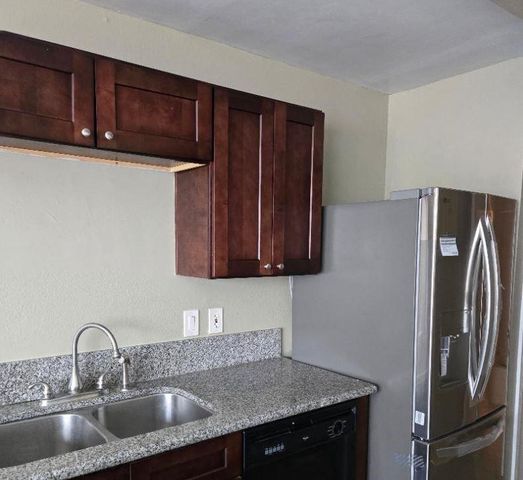 12660 Ashford Point Drive 613, Houston, TX 77082