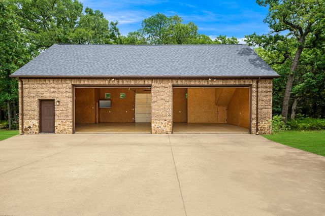 7475 Sandy Lake Road, Quinlan, TX 75474