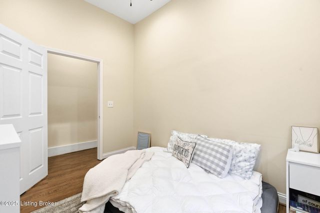 1063 Mary St, Louisville, KY 40204