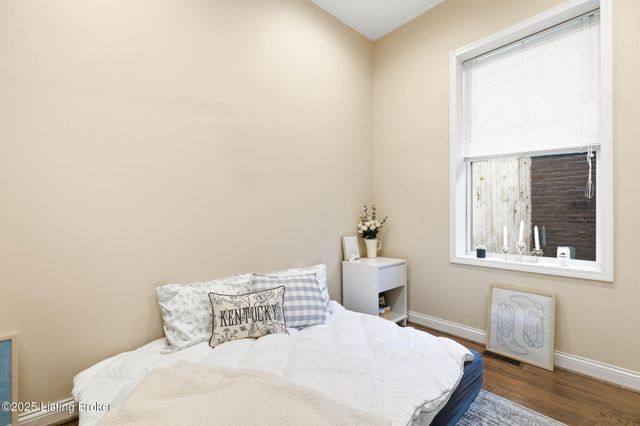 1063 Mary St, Louisville, KY 40204