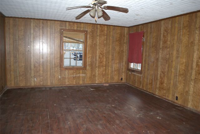 108 SE 22nd Street, Paris, TX 75460