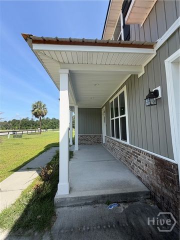 618 N McDonald Street, Ludowici, GA 31316