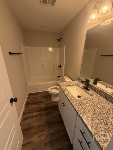 618 N McDonald Street, Ludowici, GA 31316