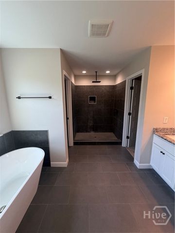 618 N McDonald Street, Ludowici, GA 31316