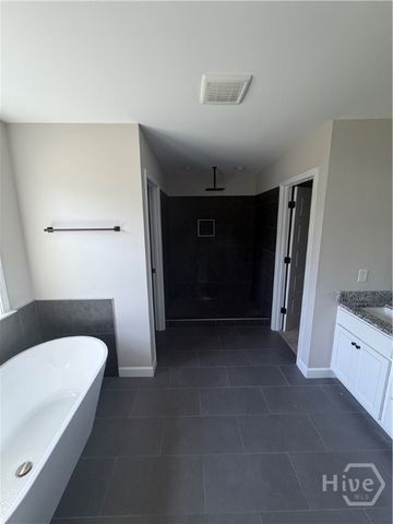618 N McDonald Street, Ludowici, GA 31316