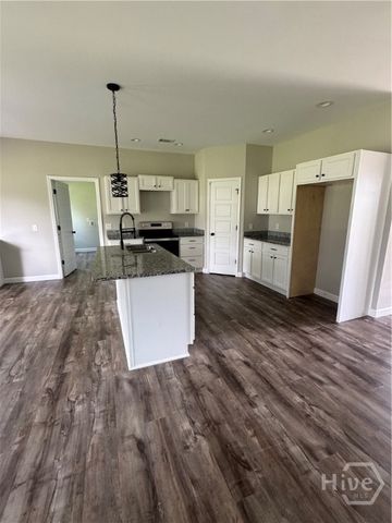 618 N McDonald Street, Ludowici, GA 31316