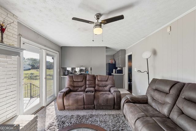 6852 Wendy Jean Drive, Morrow, GA 30260