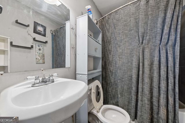 6852 Wendy Jean Drive, Morrow, GA 30260