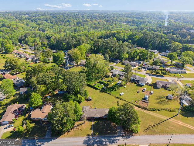 6852 Wendy Jean Drive, Morrow, GA 30260