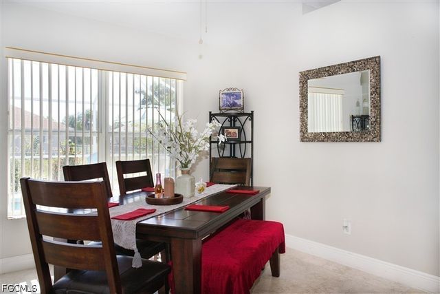 818 SW 11th AVE, Cape Coral, FL 33991