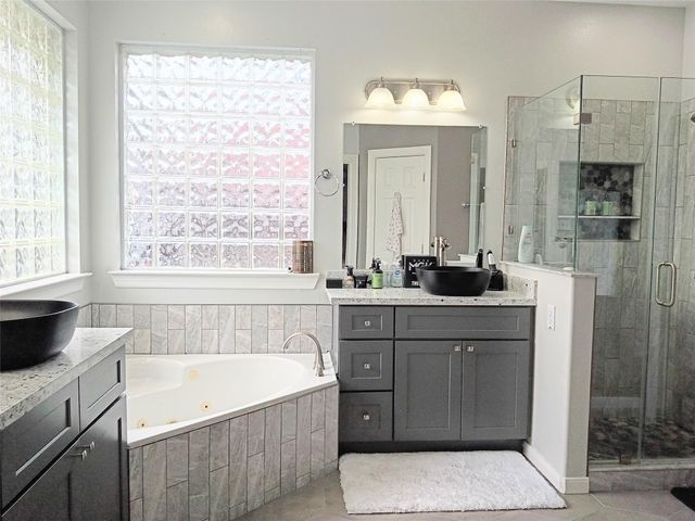 17815 Gables Bend Drive, Tomball, TX 77377