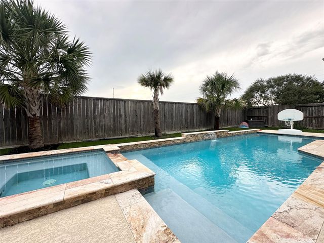 17815 Gables Bend Drive, Tomball, TX 77377