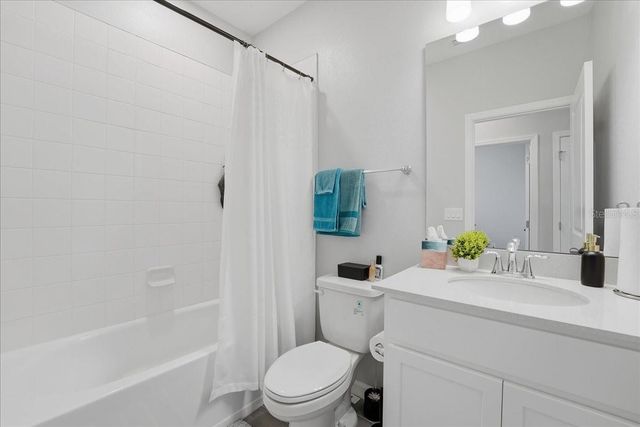 4393 CAMPSITE LOOP, Orlando, FL 32824