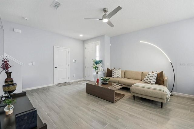 4393 CAMPSITE LOOP, Orlando, FL 32824