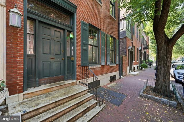 916 CLINTON ST, Philadelphia, PA 19107