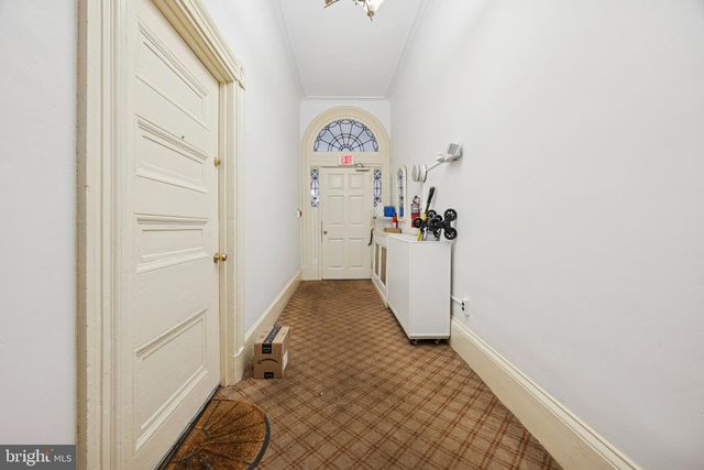 916 CLINTON ST, Philadelphia, PA 19107