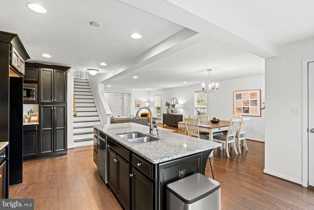 7020 BEECH TREE DR, Harrisburg, PA 17111