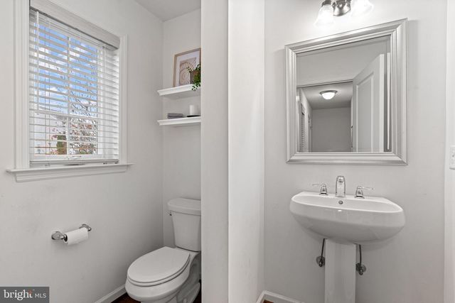 7020 BEECH TREE DR, Harrisburg, PA 17111