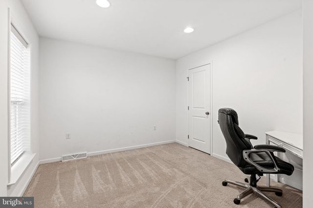 7020 BEECH TREE DR, Harrisburg, PA 17111