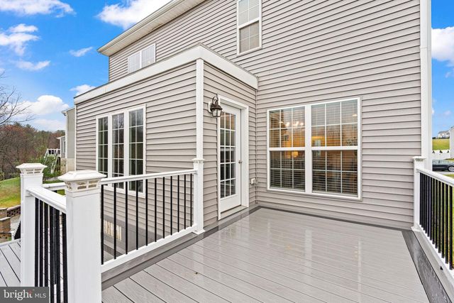 7020 BEECH TREE DR, Harrisburg, PA 17111