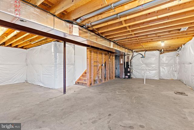 7020 BEECH TREE DR, Harrisburg, PA 17111