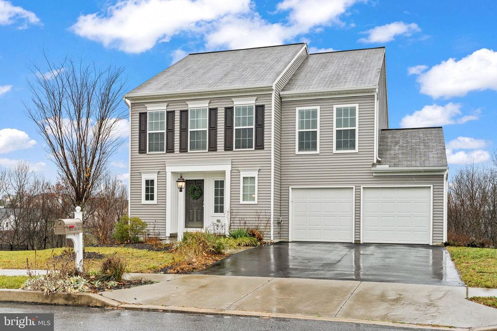 7020 BEECH TREE DR, Harrisburg, PA 17111