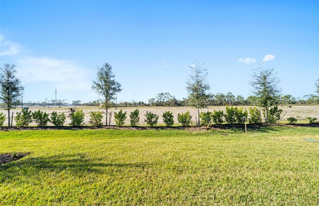 7621 FULHAM AVENUE, Bradenton, FL 34210
