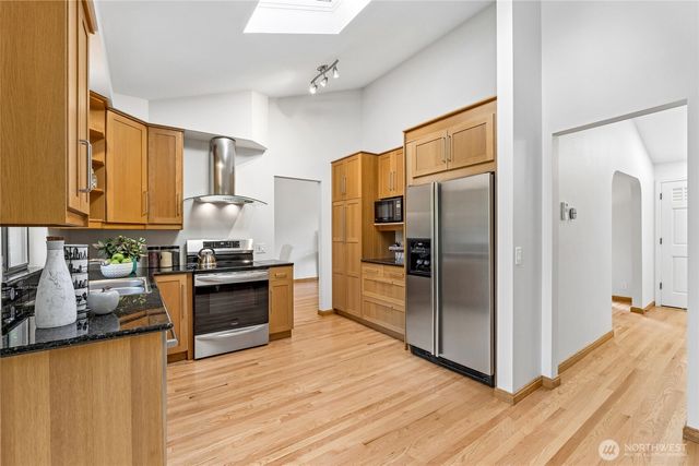 13800 SE 21st Street, Bellevue, WA 98005