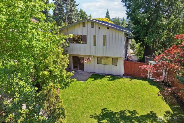 13800 SE 21st Street, Bellevue, WA 98005