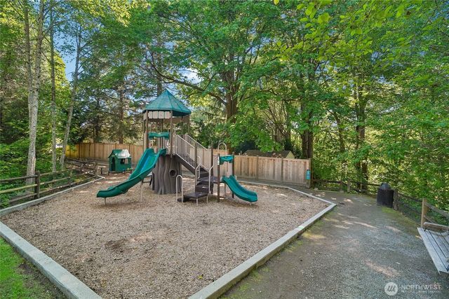 13800 SE 21st Street, Bellevue, WA 98005