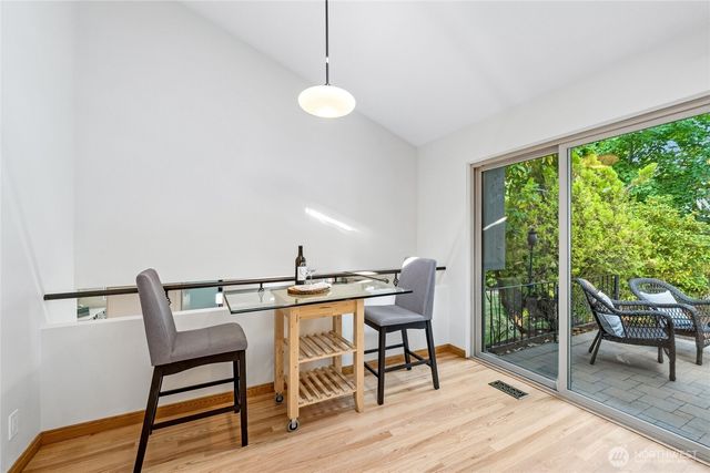 13800 SE 21st Street, Bellevue, WA 98005