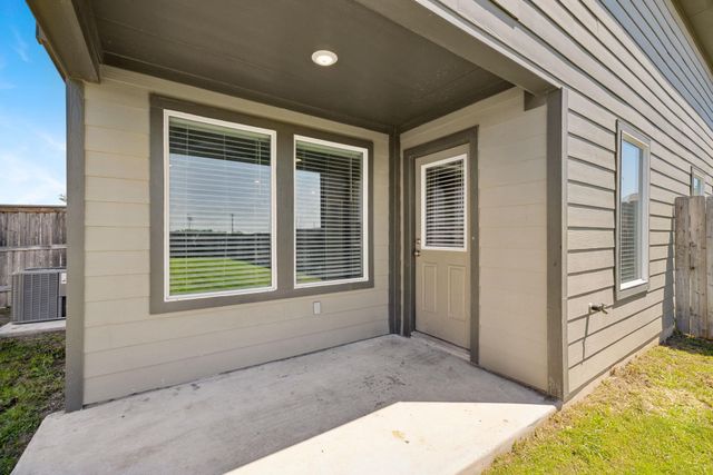 12101 Short Leaf PATH, Del Valle, TX 78617