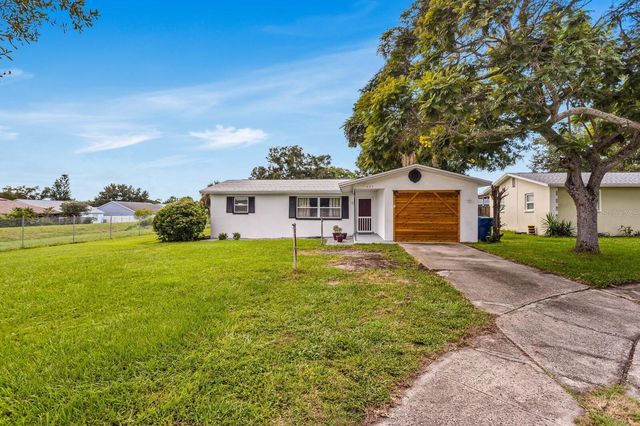 407 OCEAN COURT, Largo, FL 33756