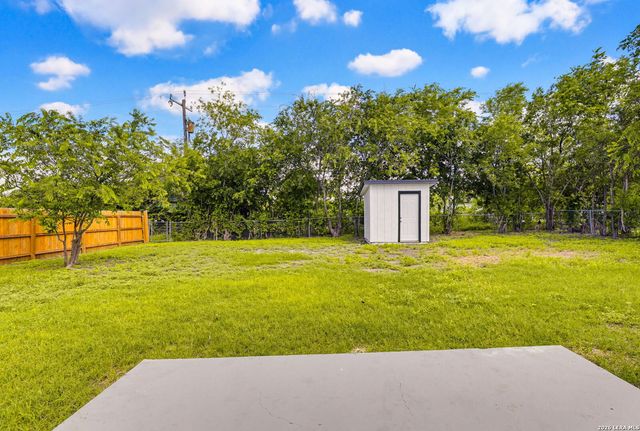 130 CHADWICK DR, San Antonio, TX 78227