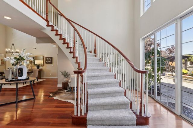 2276 Bentley Ridge Drive, San Jose, CA 95138