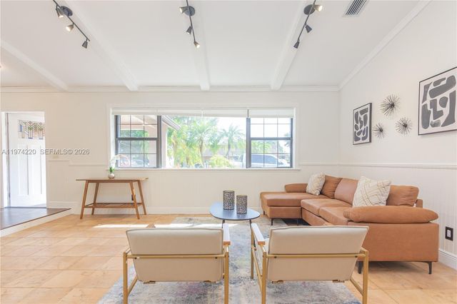 11945 SW 54th St, Cooper City, FL 33330